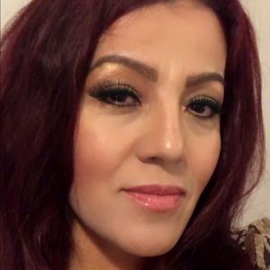 Meet your Posher, Lopez